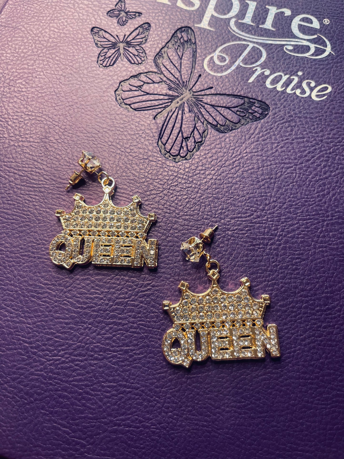 I'll Be Your Queen Earrings