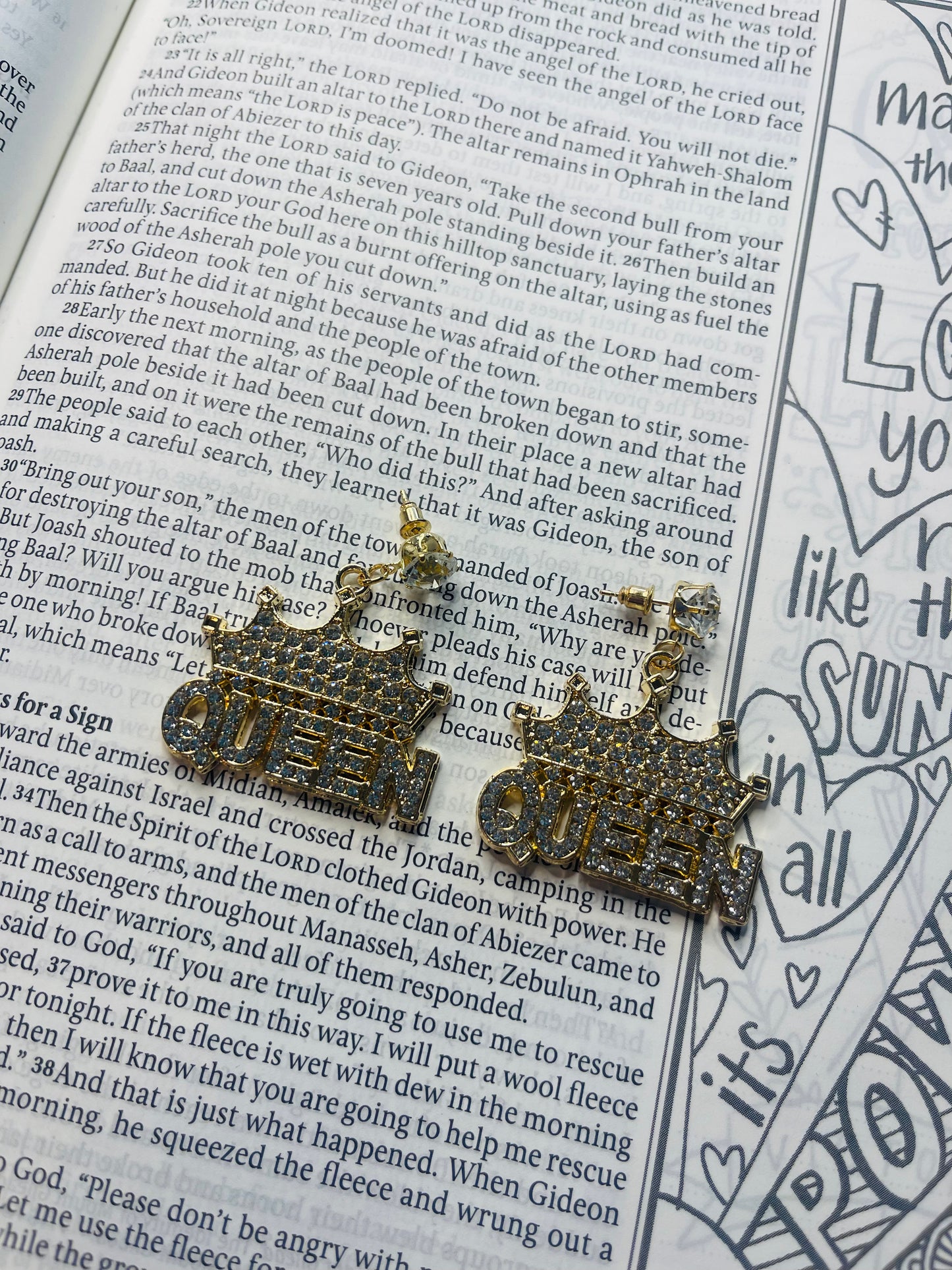 I'll Be Your Queen Earrings