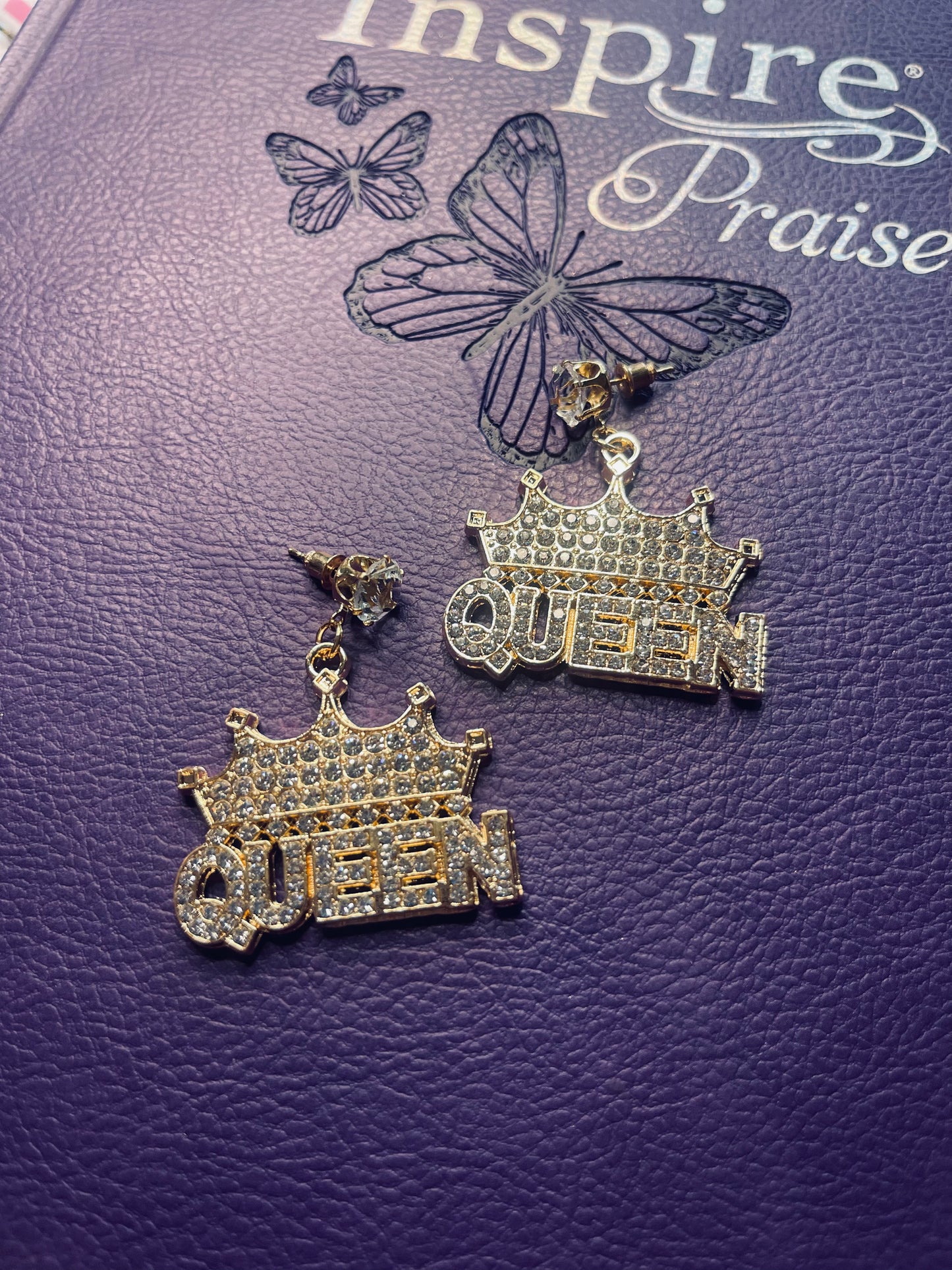 I'll Be Your Queen Earrings