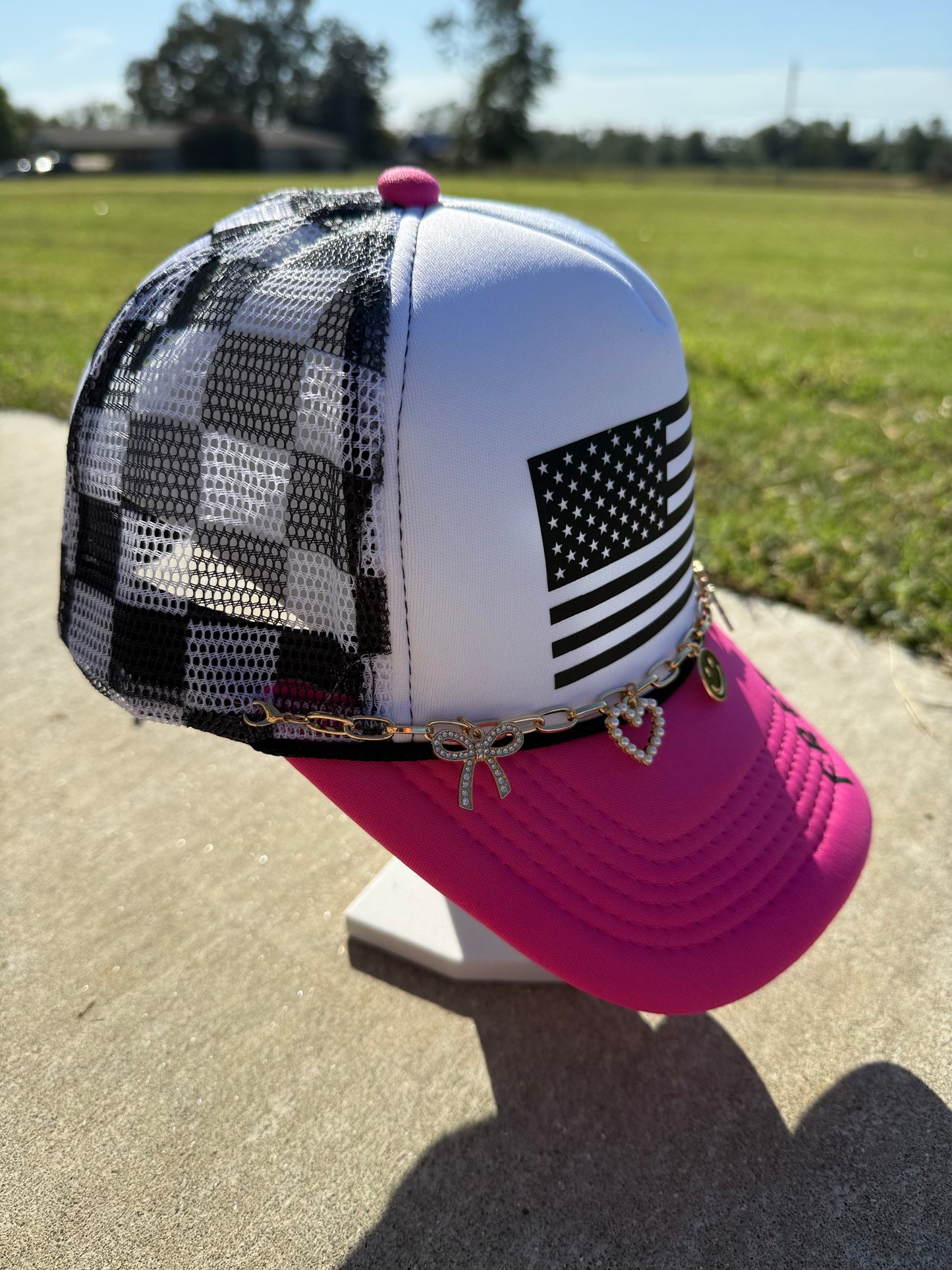 "I AM CHARLIE" Trucker Hat