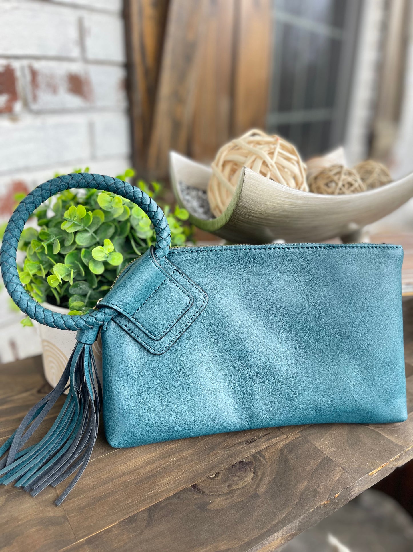 On-The-Go Fringe Clutch