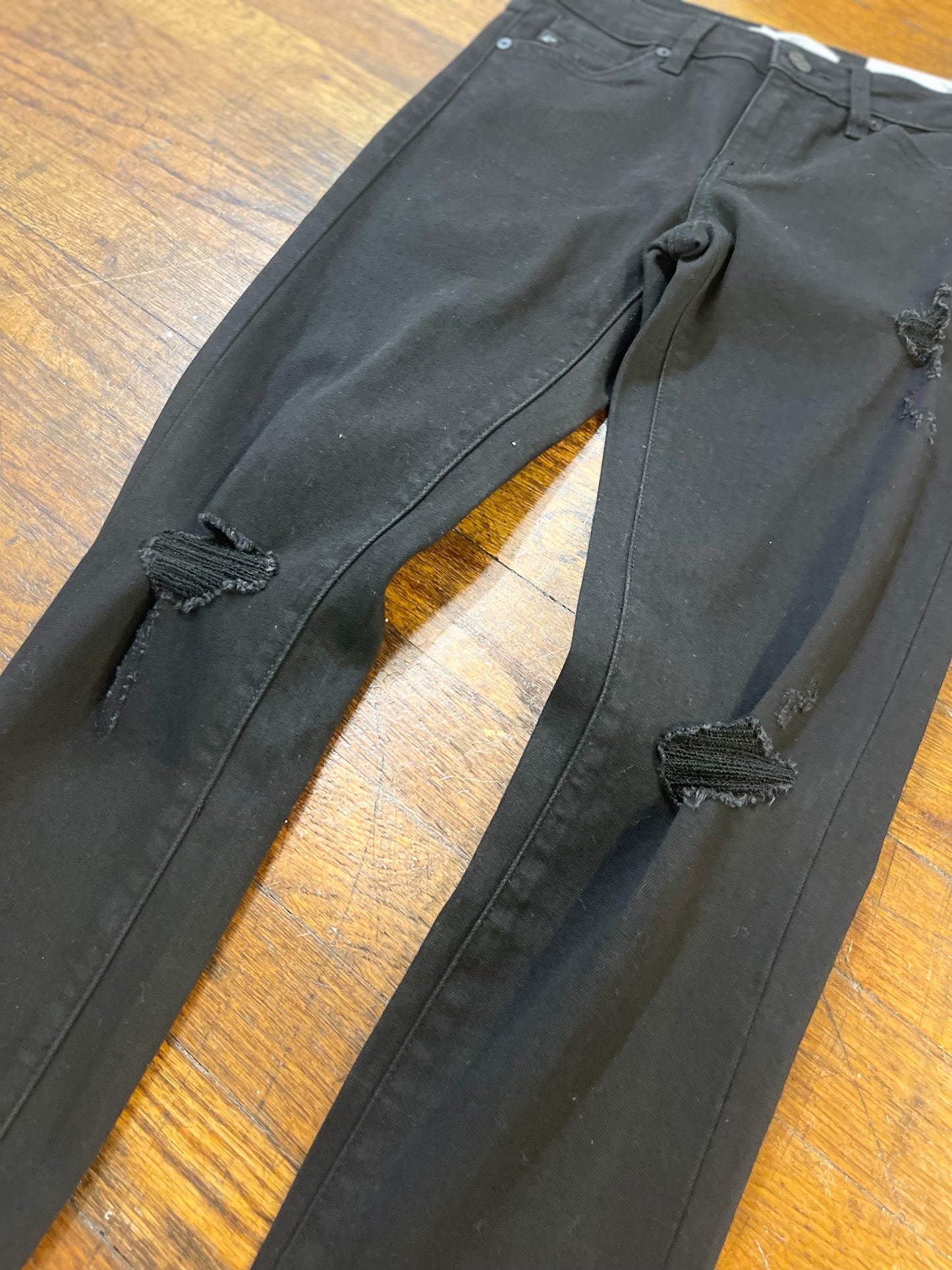 KanCan Black Low Rise