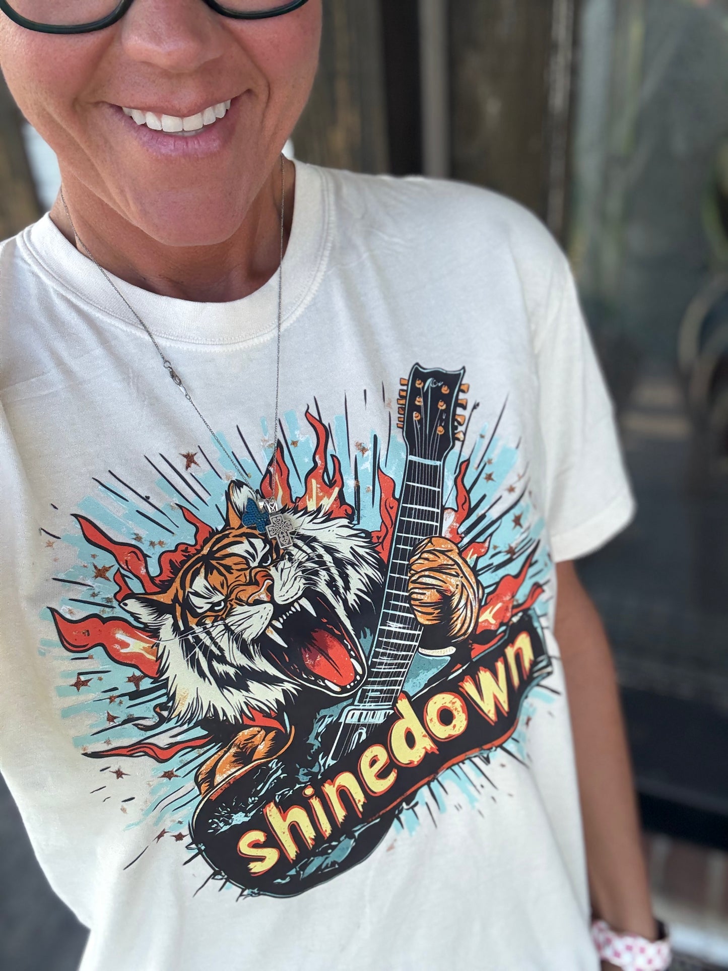 SHINEDOWN GRAPHIC TEE