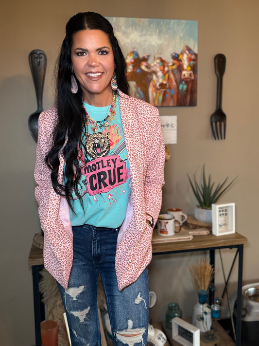 MOTLEY CRUE GRAPHIC TEE